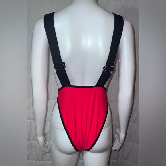 Icon Swim Red Monokini - Picture 2 of 2